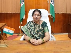वर्षा अशोक अगलावे